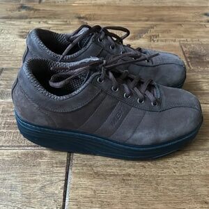 MBT Casual Brown Leather Suede Rocker Bottom Sneakers Comfort Shoes Size 8.5